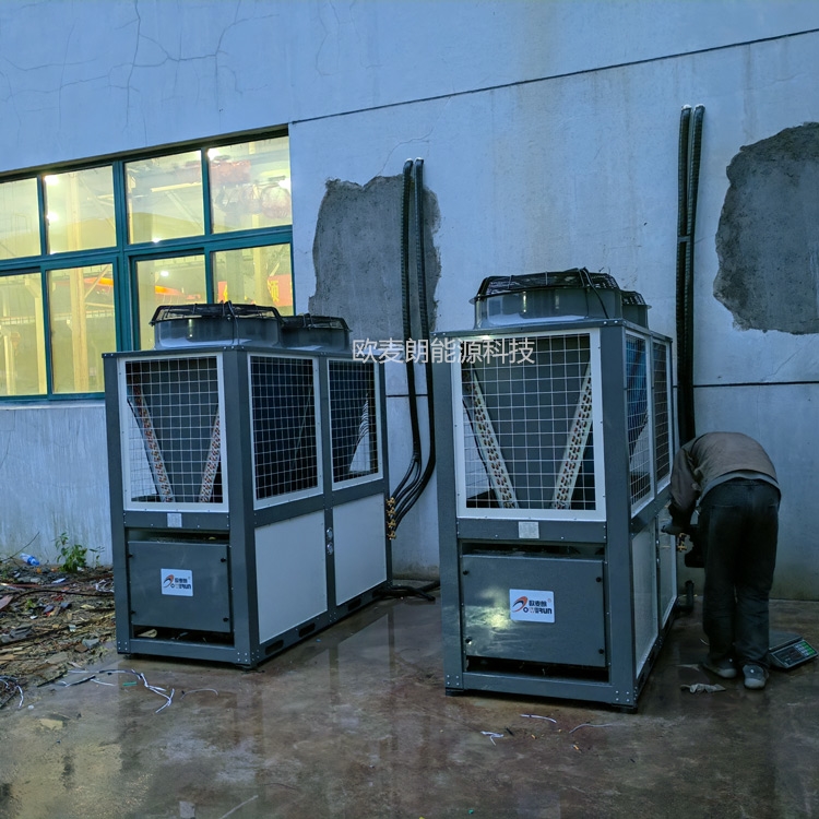 无锡防火门a漆烘q?></div>
						<div   id=